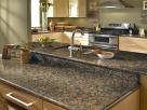 花岗石波罗的海棕应用于厨房台面板