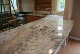 花岗石波尔多台风应用于厨房台面板
