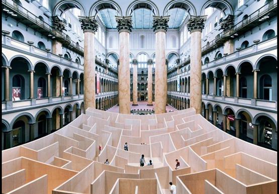 英格尔斯完成美国国家建筑博物馆“迷宫”