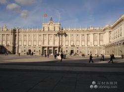 西班牙的地标建筑之马德里皇宫