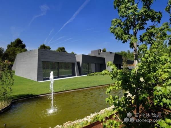 西班牙Concrete House II 演绎环保&时尚