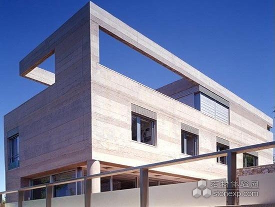 天然石材与混凝土的完美结合 雅典Ekali住宅