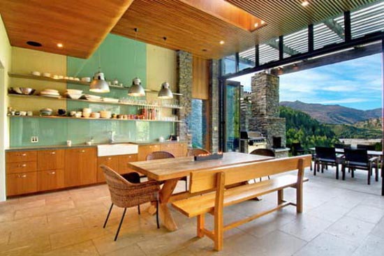 The Dining Room Stone Lodge in New Zealand