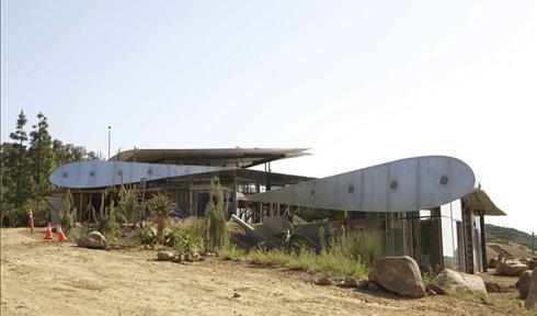 美国建筑大师 巧妙变波音747为机翼住房