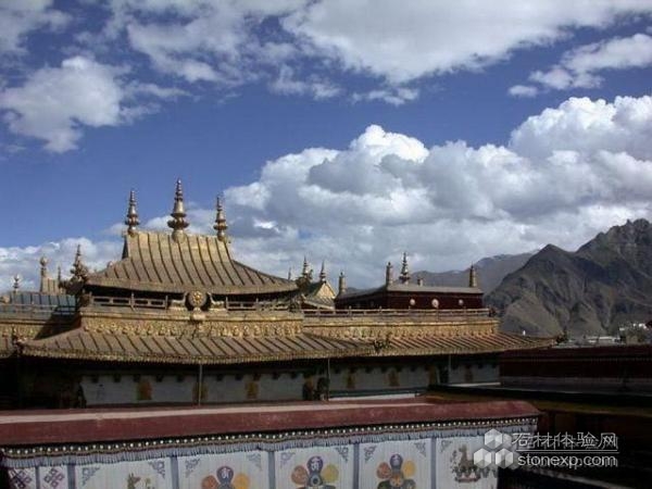 浅析藏式传统建筑的设计思想