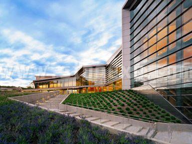 纽约Stony Brook大学医学中心 建筑附楼“张开双臂”迎八方