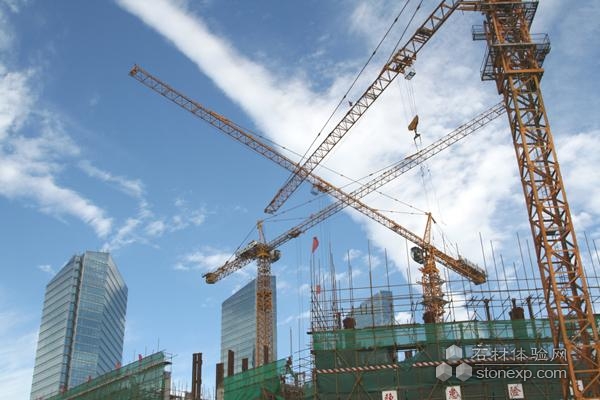 “20年拆一半”直斥京城“笨”设计