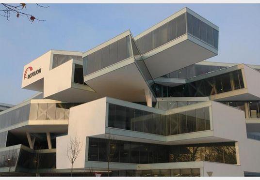 “俄罗斯方块”建筑设计赏析