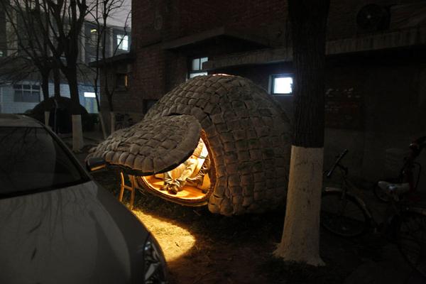 6400元造出的蛋形小屋