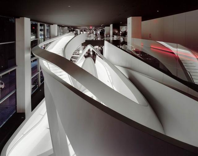 Armani@RAMON PRAT.jpg