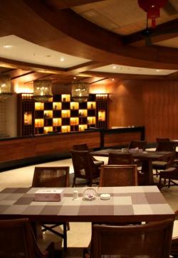 海南三亚七仙瑶池度假酒店 一楼餐厅设计欣赏