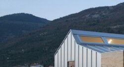 意大利古比奥依附住宅