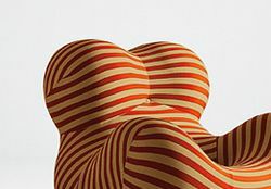 另类创意设计 女体沙发享受女人般温暖胸怀(图)