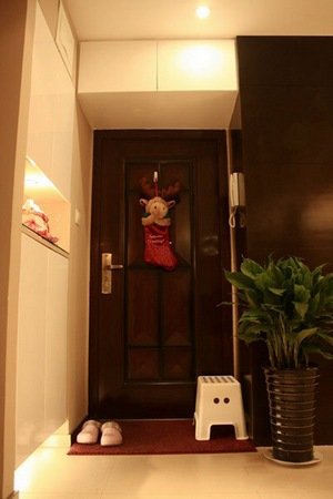 品位夫妇讲究质感 自称15万装58平婚房很值