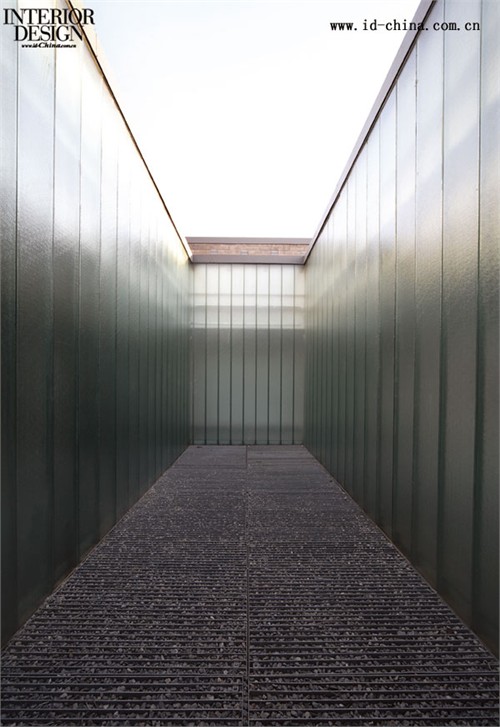 三层小内庭院