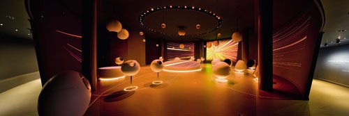Atelier Brüeckner 设计 欧洲核子研究中心展览区01