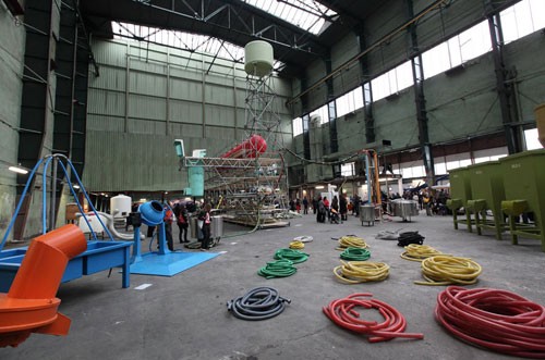 地狱城邦 ——VanLieshout工作室新展览2
