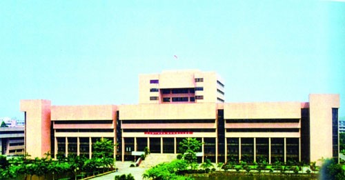 何镜堂 岭南派建筑的第二代秉薪人6