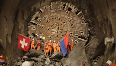 瑞士Gotthard Base隧道创造新的里程碑世界建筑 1