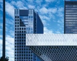 在拾级而上-西雅图图书馆Seattle Public Library